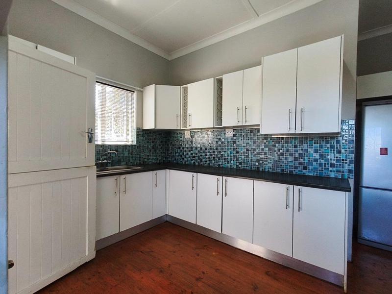 7 Bedroom Property for Sale in Mthata Eastern Cape